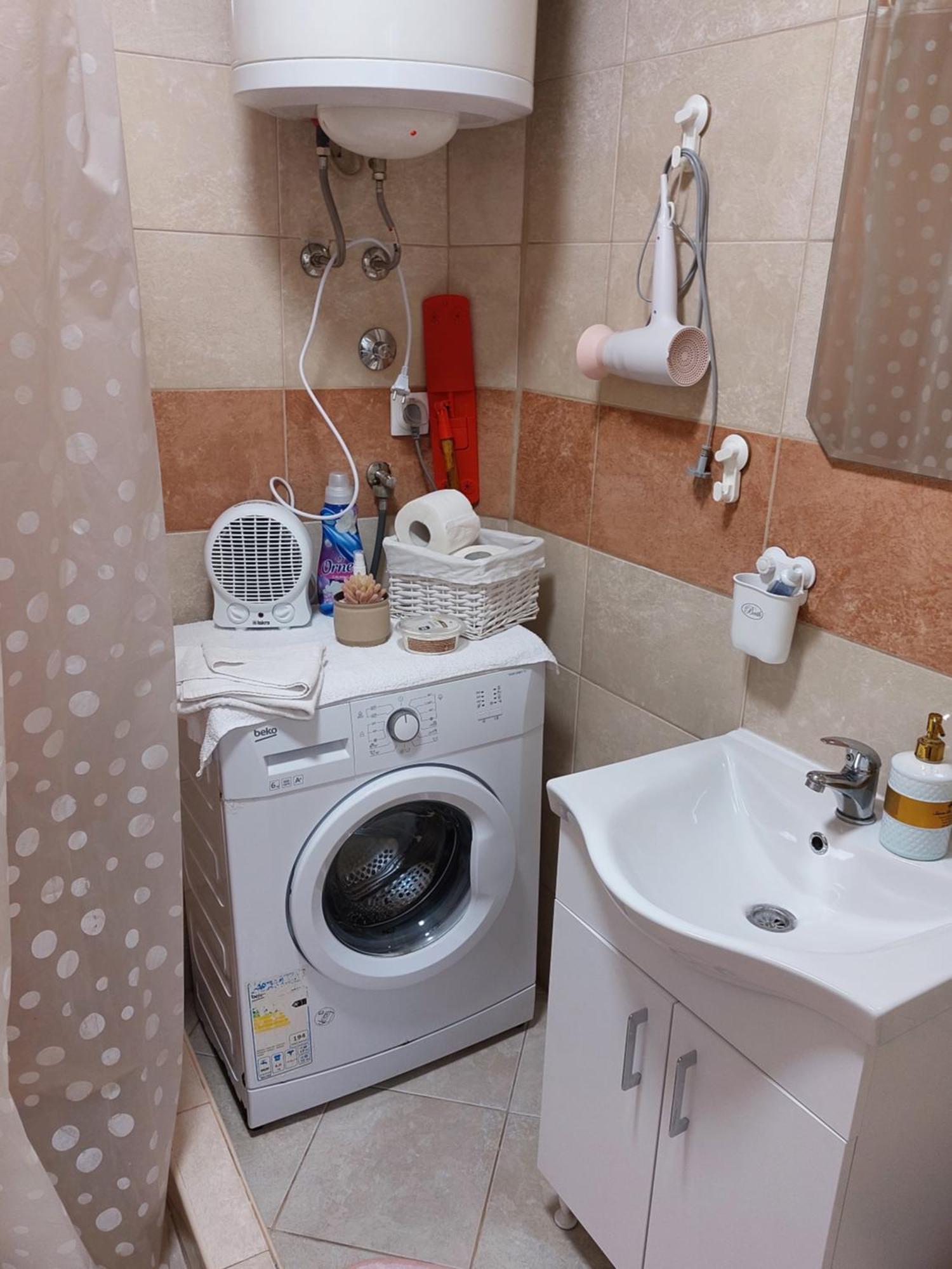 Ljubovic Apartman ポドゴリツァ エクステリア 写真