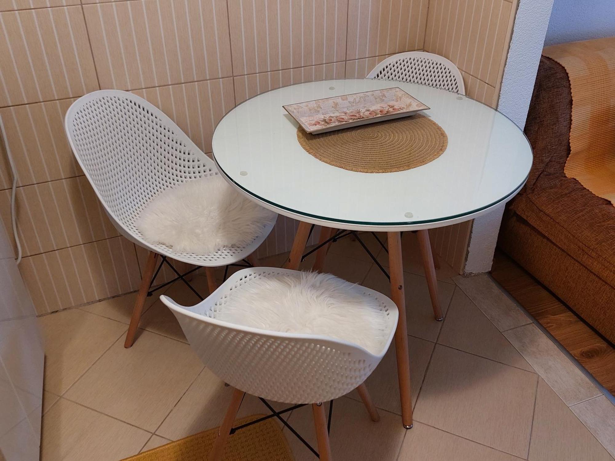Ljubovic Apartman ポドゴリツァ エクステリア 写真